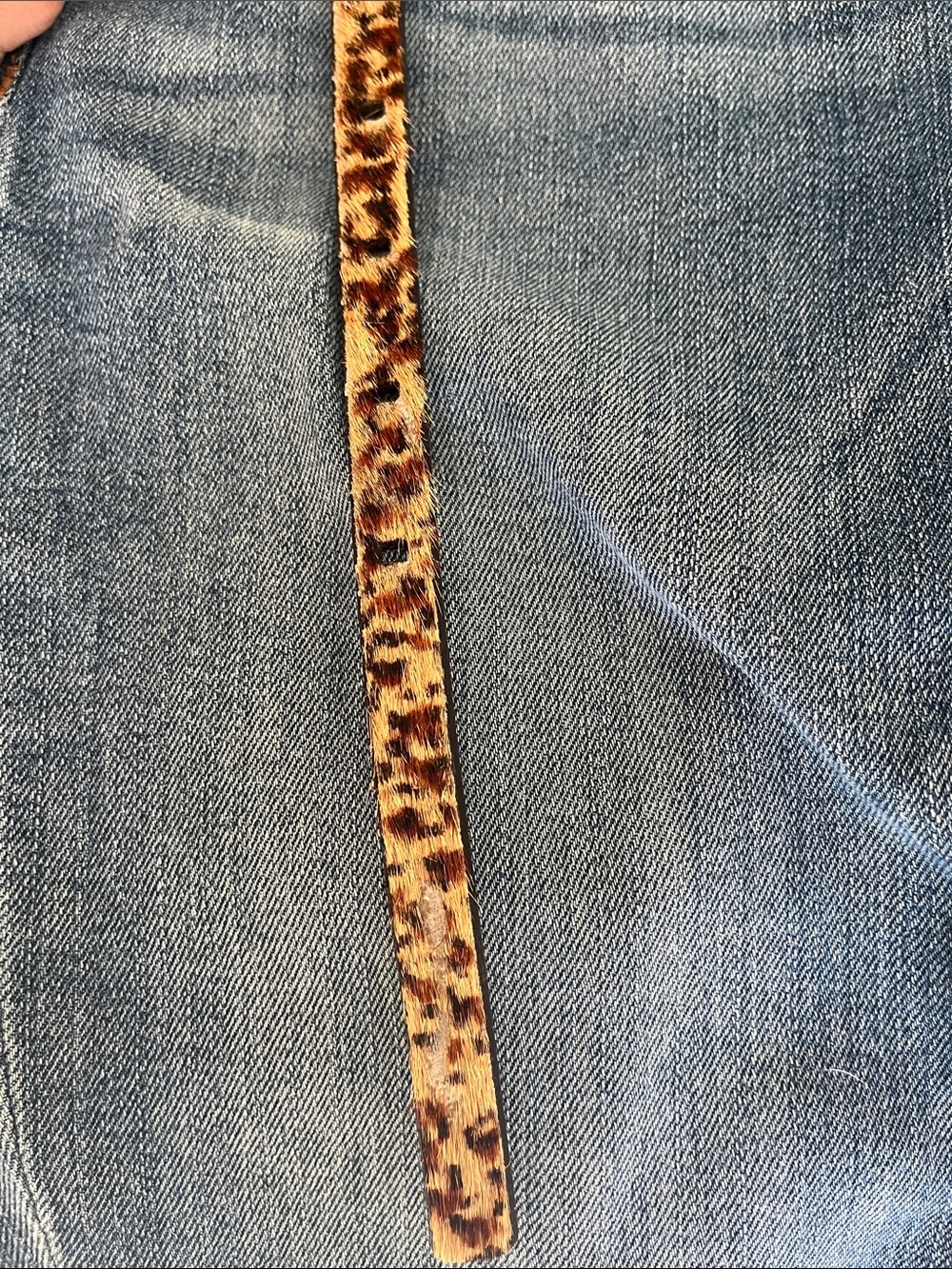 Calvin Klein Leopard Print Belt - Picture 6 of 7